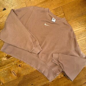 Brown Cropped Nike Crewneck - Size Small